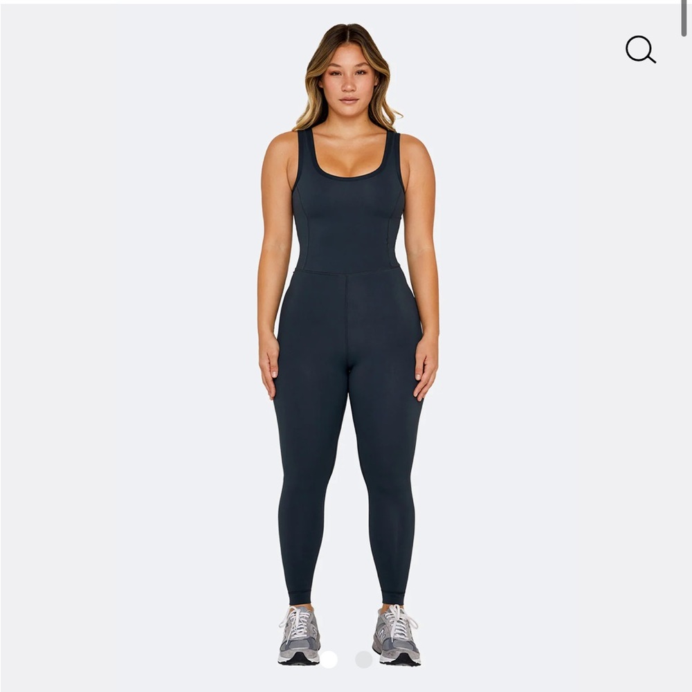 SET ACTIVE: SPORTBODY® SPORTYSUIT
Oxford